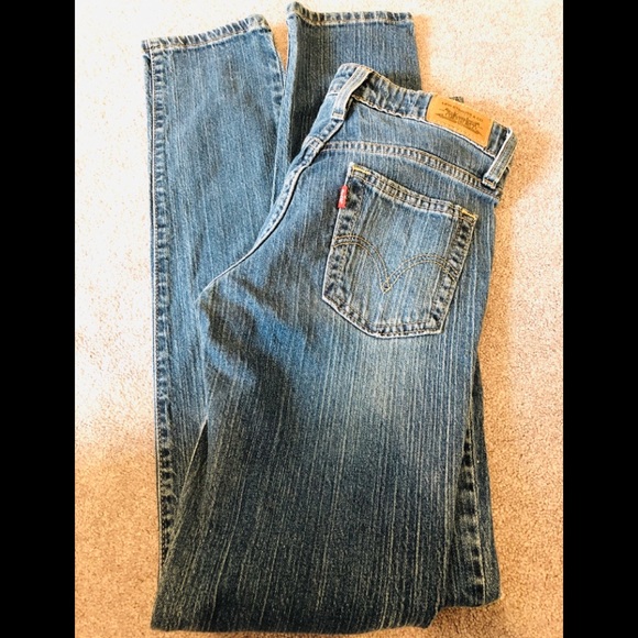 Levi's Denim - Levi’s distressed skinny 504 size 3 L